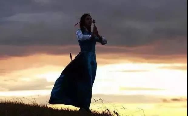 “农历生日决定命运”，这4个生日尾数命里藏金，迎福招贵不是梦