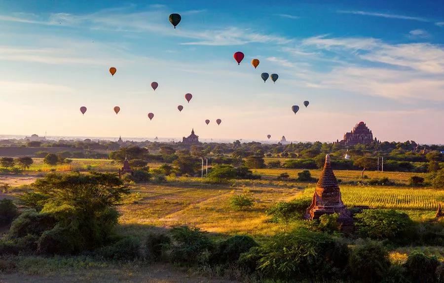 抖音女孩叫你名字
