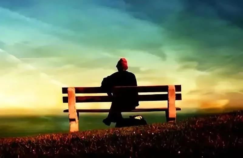 已婚女人梦见水好不好 有何预兆