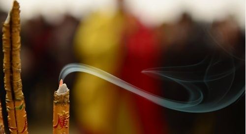 新凤霞遇见年长10岁的吴祖光，主动出击：我想和你结婚！